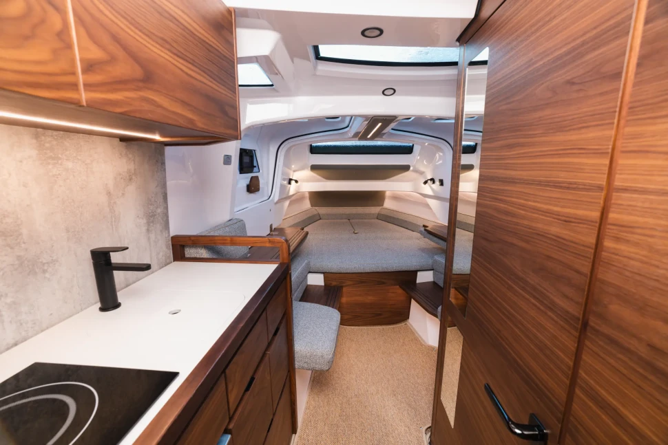 Axopar 38 XC Cross Cabin — фото 12