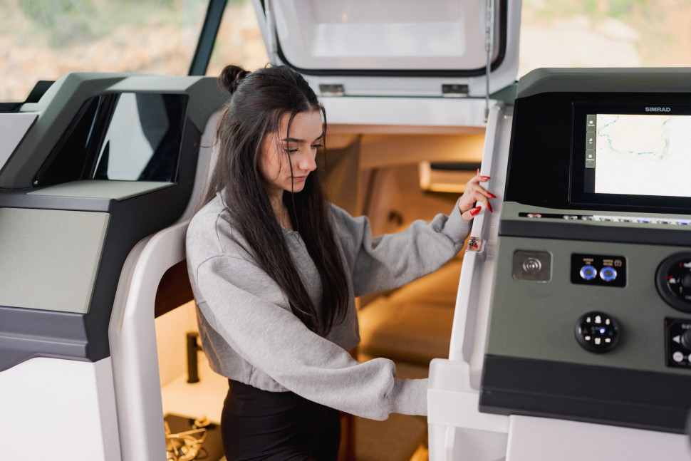 Axopar 38 XC Cross Cabin — фото 30